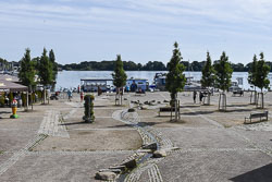 Uferpromenade mit dem Stadthafen in Röbel